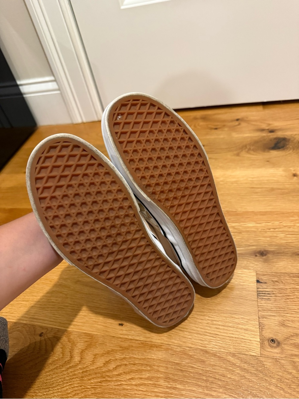Frappe Checkered Vans 6.5 youth or 8 Women’s - Picture 7 of 7